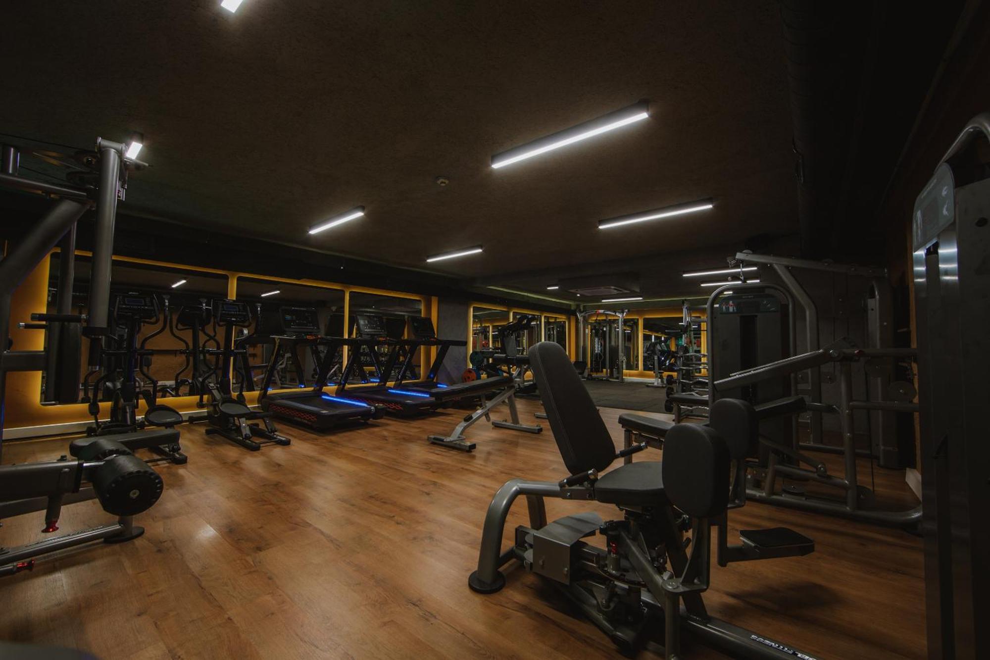 Mesken Inn Hotel 戈西克 外观 照片