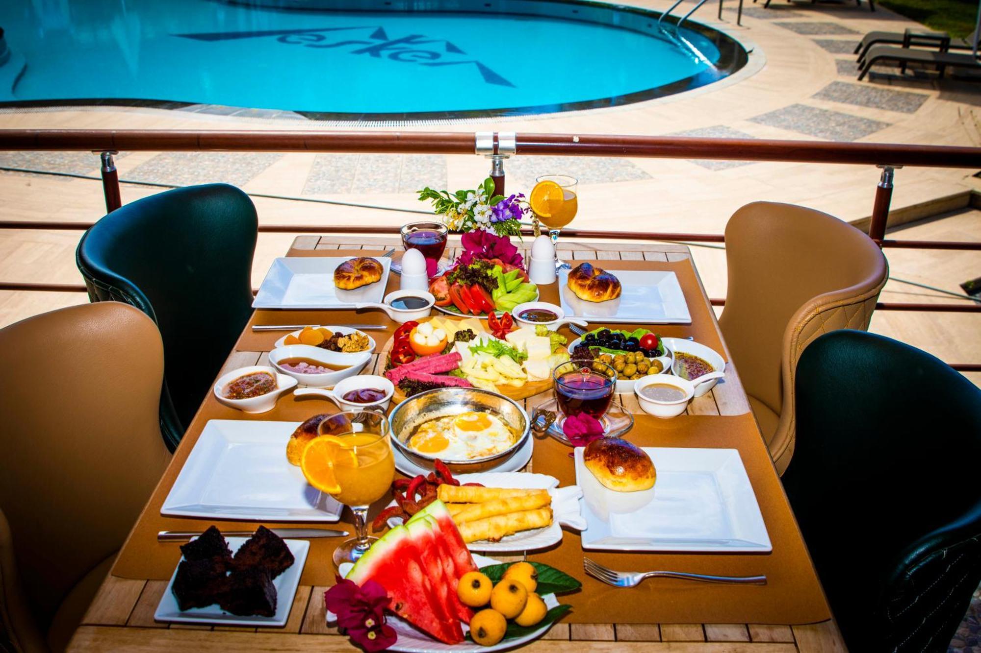 Mesken Inn Hotel 戈西克 外观 照片