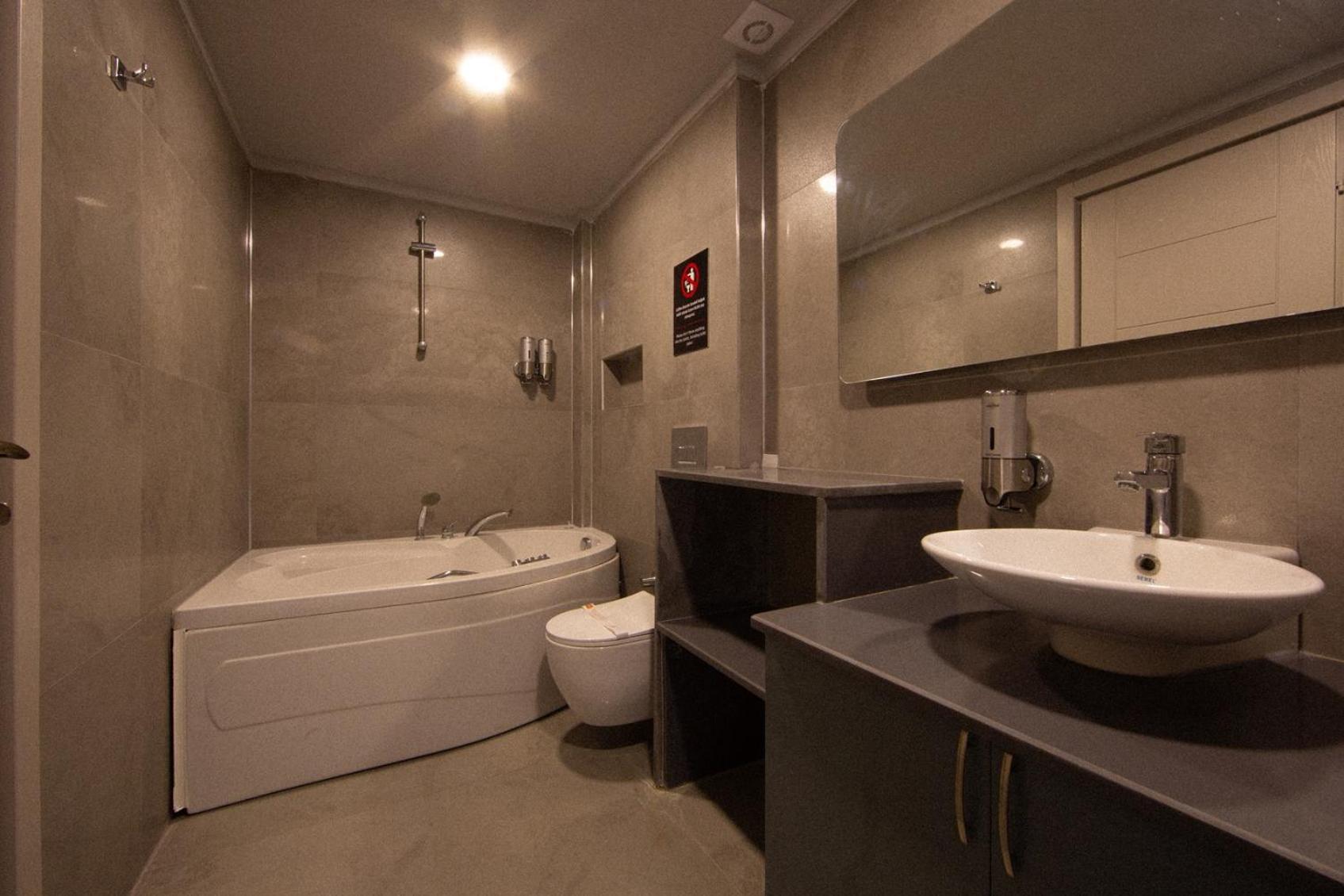 Mesken Inn Hotel 戈西克 外观 照片