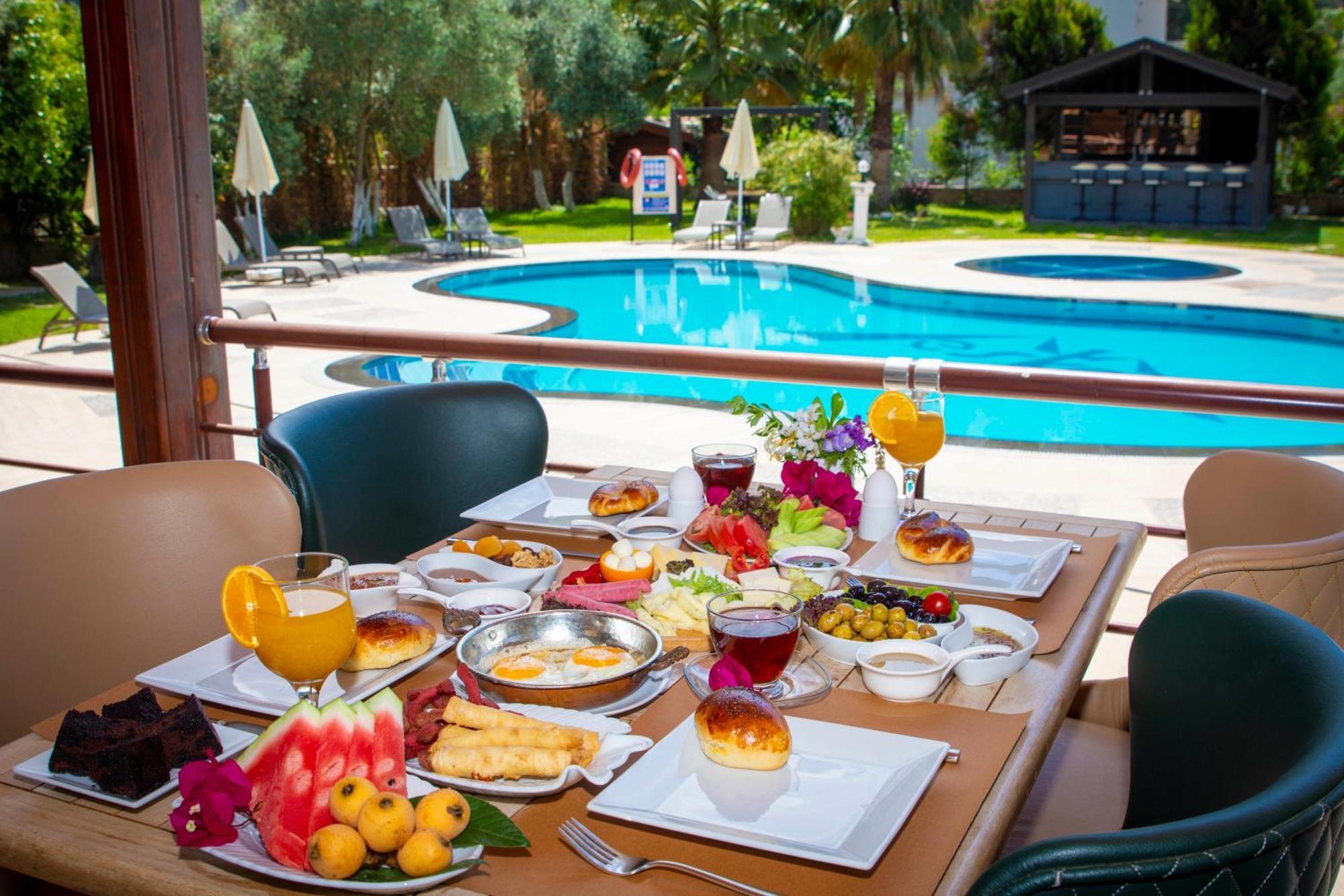 Mesken Inn Hotel 戈西克 外观 照片